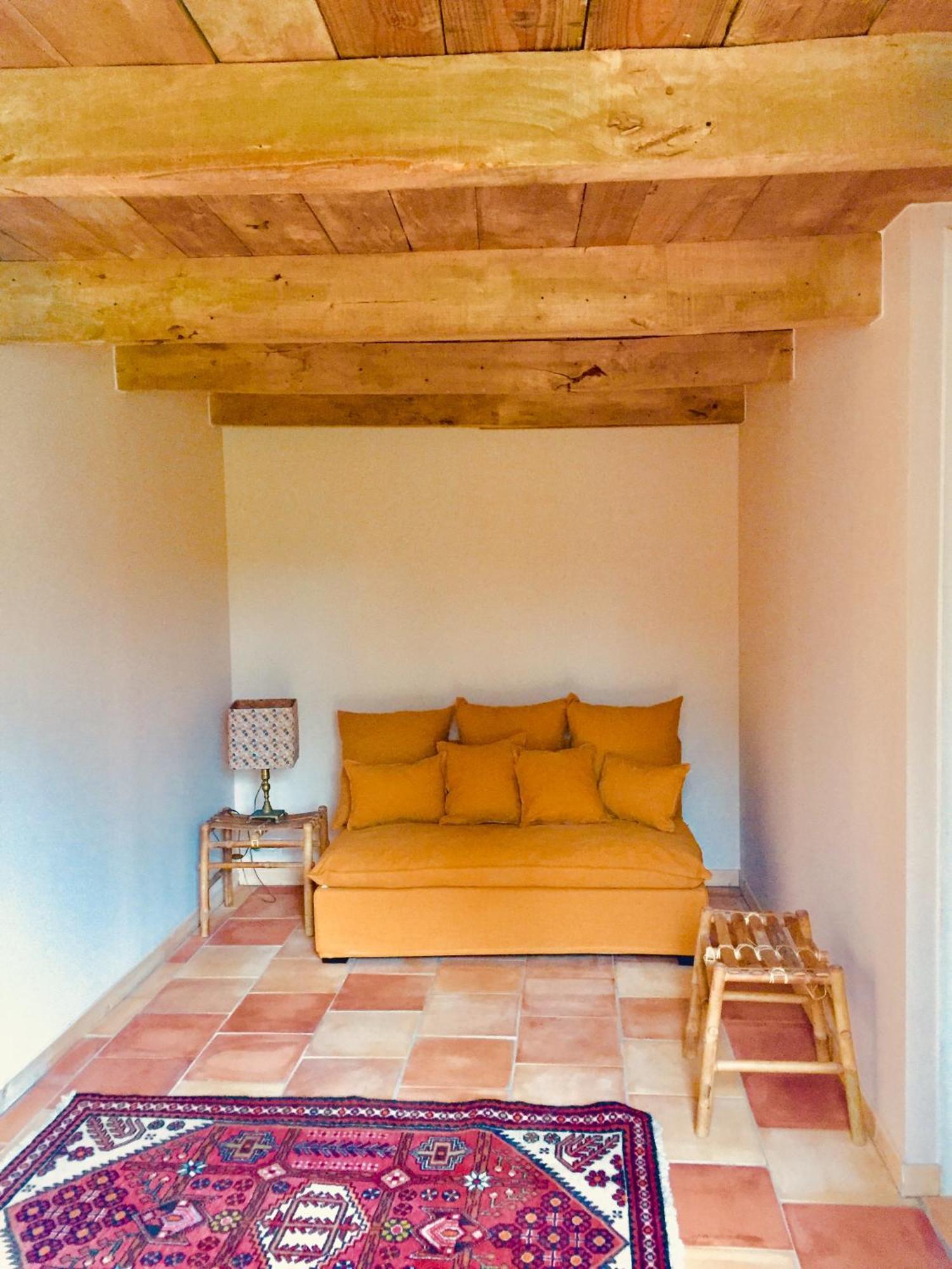 Bed and Breakfast Damechouette Pujols  Exteriér fotografie