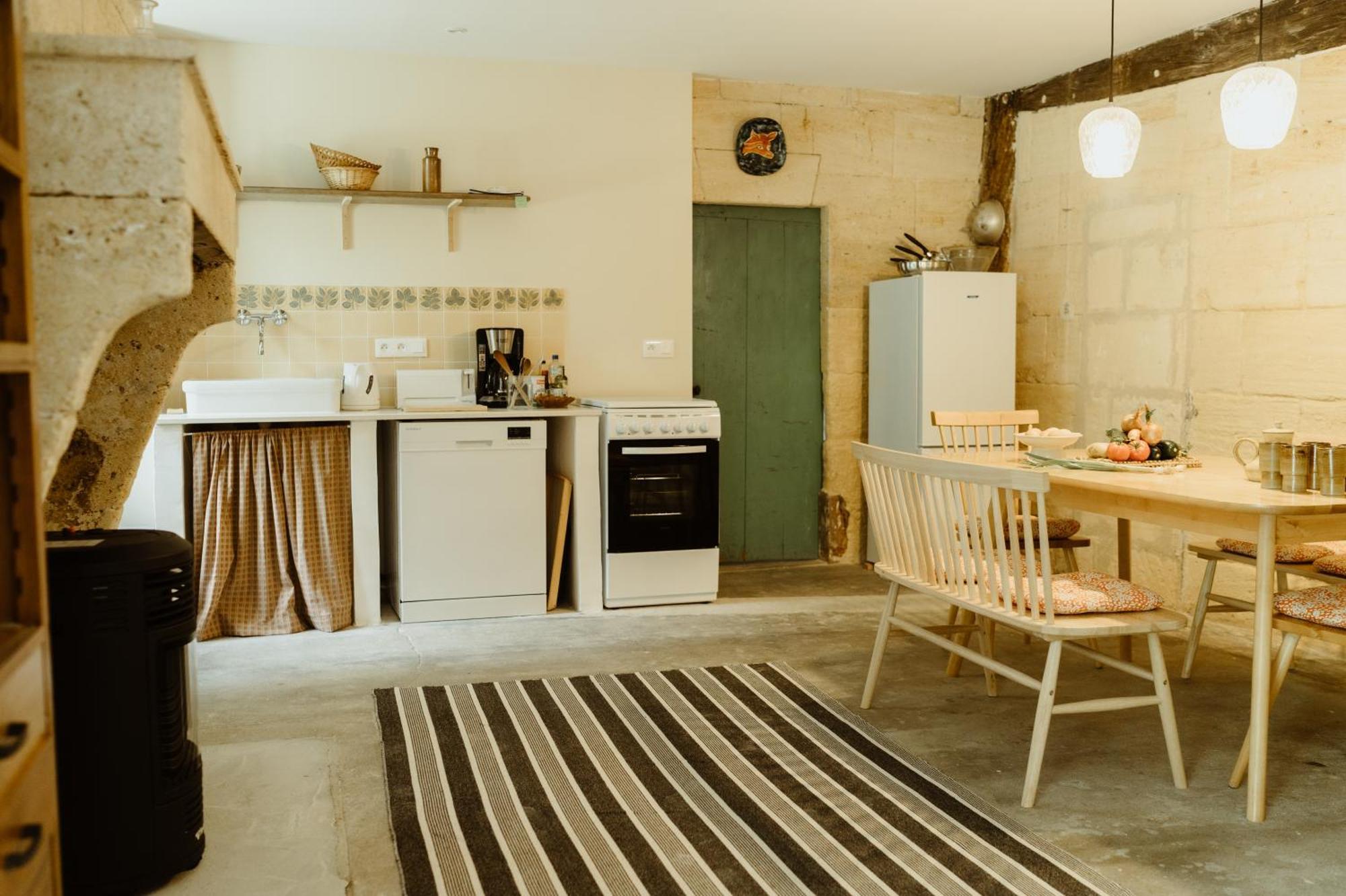 Bed and Breakfast Damechouette Pujols  Exteriér fotografie